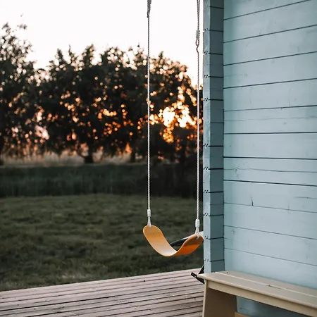 Mereaeaerne Helesinine Suvemaja Holiday home
