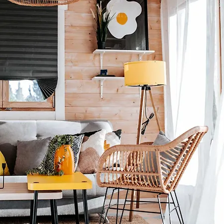 Mereaeaerne Helesinine Suvemaja Holiday home *